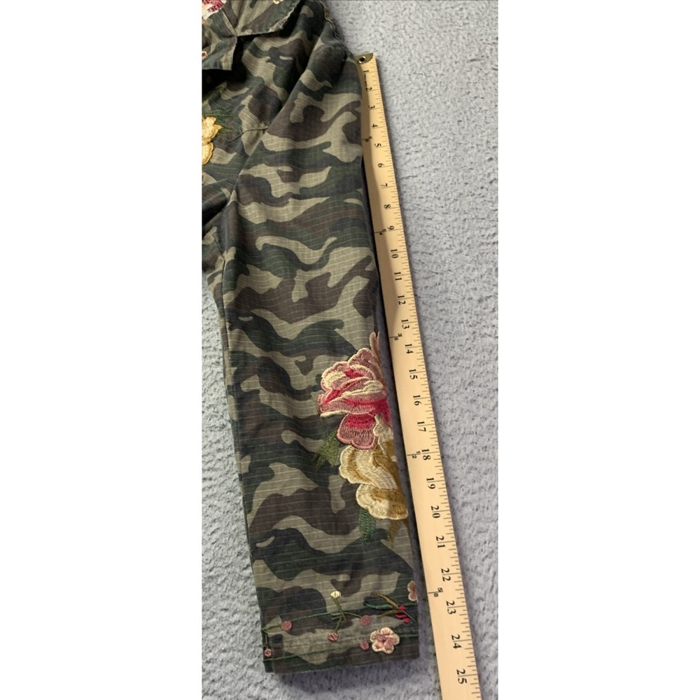 Paparazzi Jacket Womens XLarge Floral Embroidered Camo Button By Biz Enterprises - Picture 4 of 8